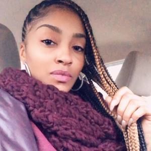 Meet your Posher, Amber